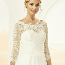 Lace bolero Avalia E331