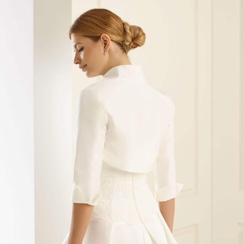 Avalia E55T taffeta bridal jacket
