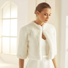 Bridal jacket in fur look Avalia E307