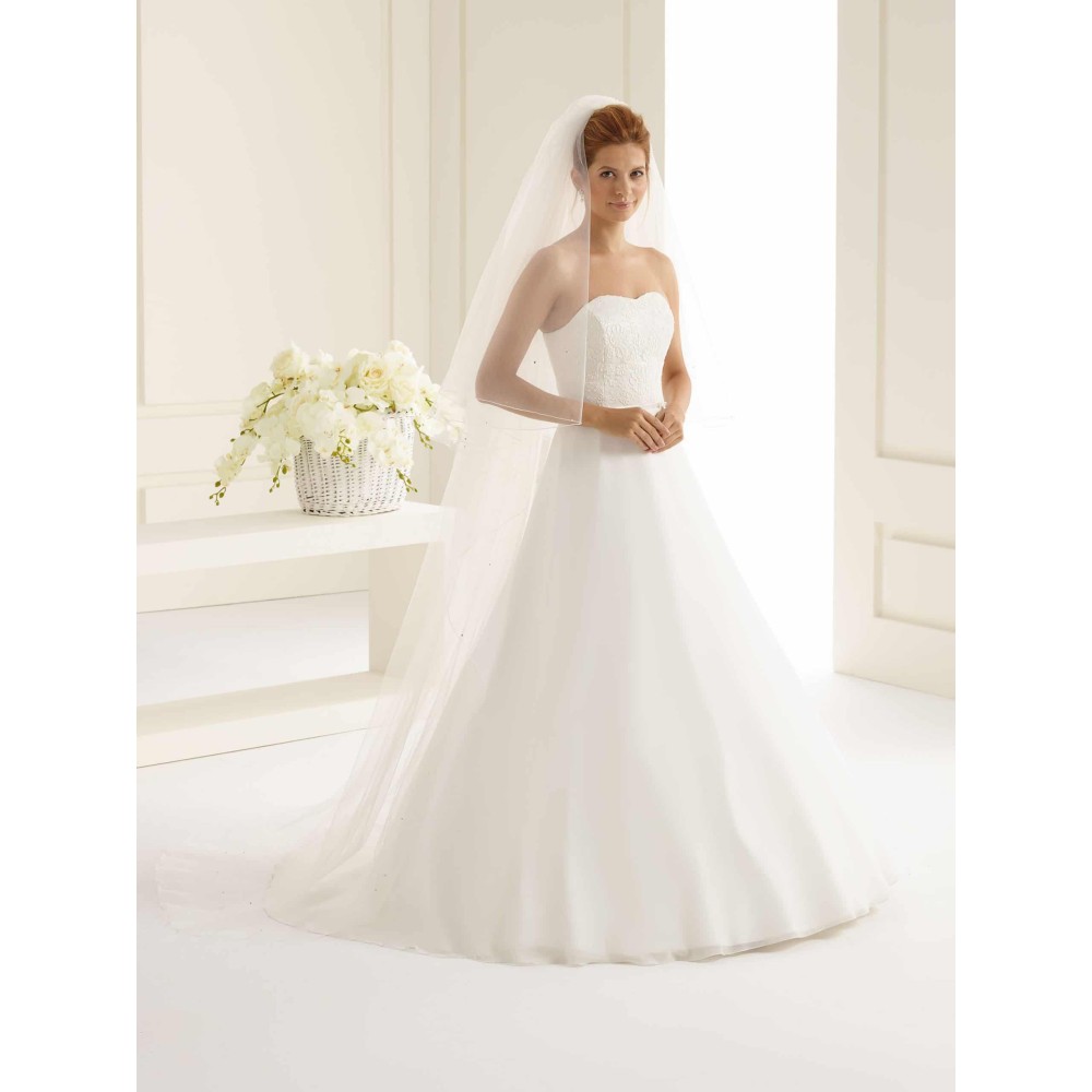 Veil with crystals Avalia S126