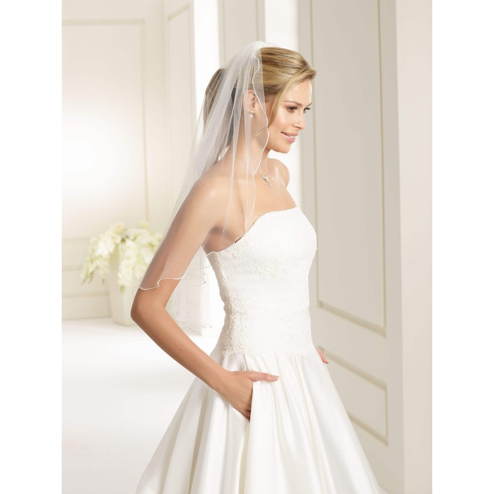 Veil with crystals Avalia S135