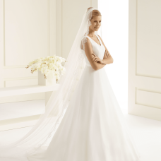 Veil with lace edge Avalia S218