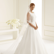 Veil with lace edge Avalia S164