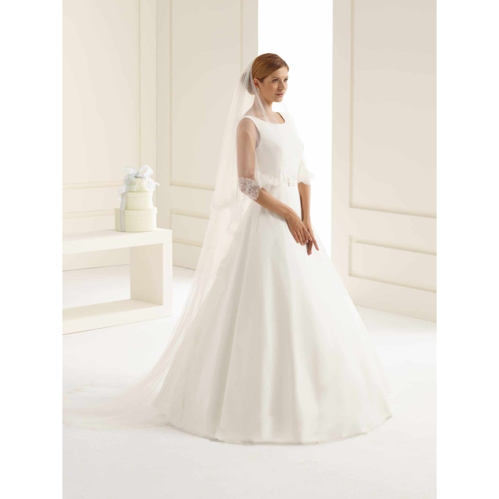 Veil with lace edge Avalia S168