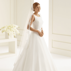 Veil with lace edge Avalia S102