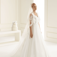 Veil with lace edge Avalia S171