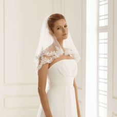 Veil with lace edge Avalia S134