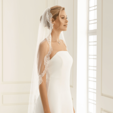 Veil with lace edge Avalia S197