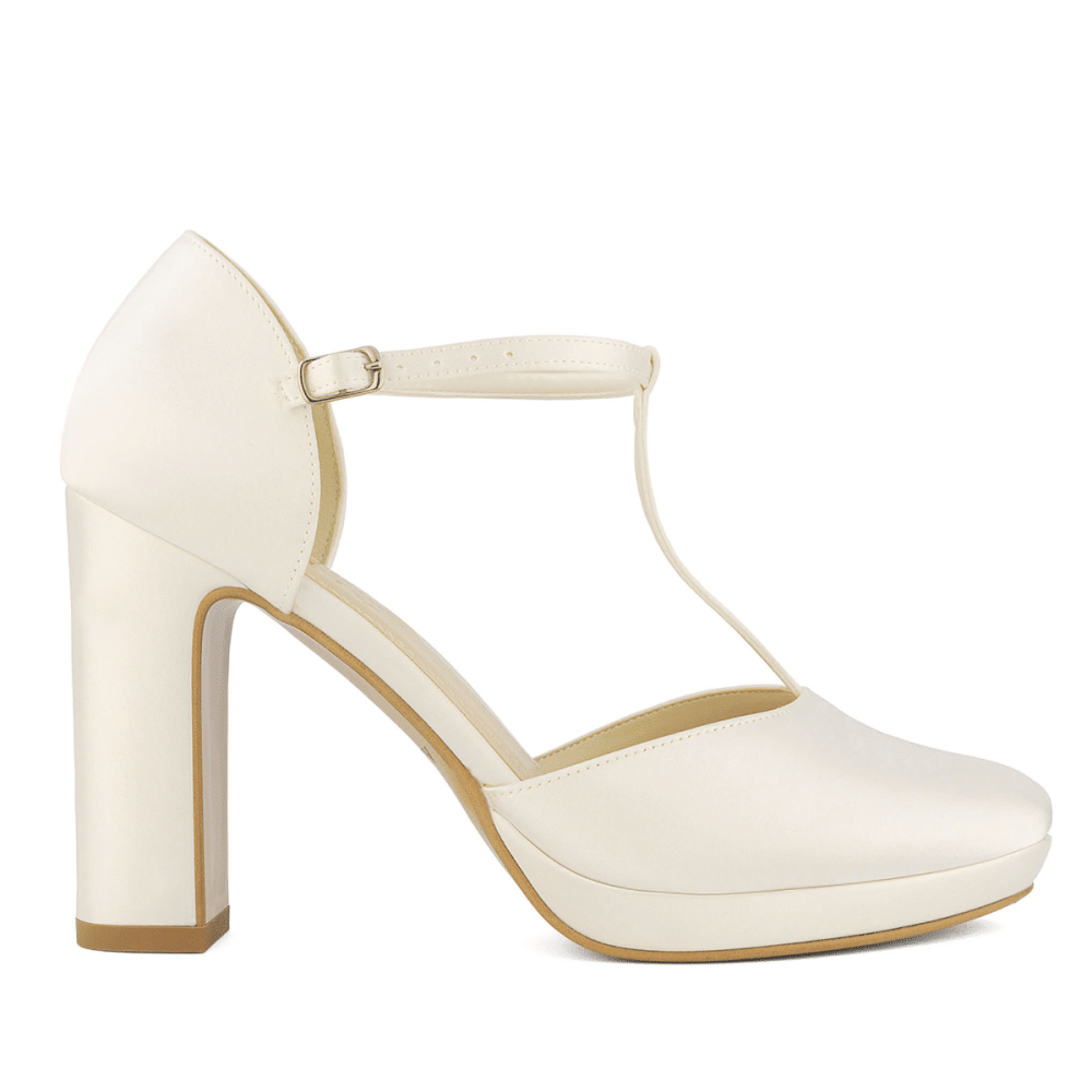 Avalia bridal sale shoes